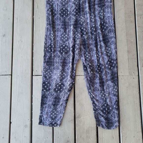 Free People Romper Wide Leg Sleeveless Spaghetti Strap Geometric Pattern Black M - Picture 3 of 6